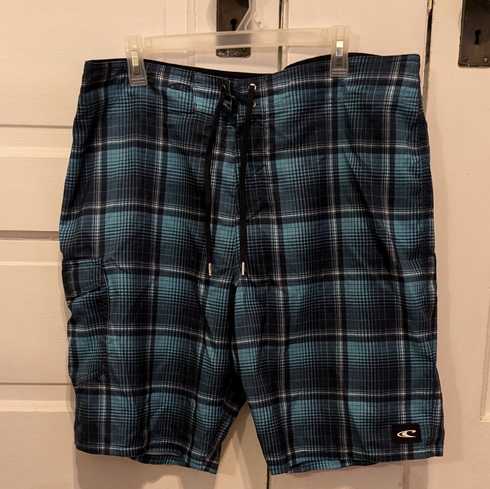 O'Neill men's blue plaid shorts/swim trunks 38